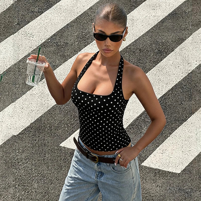 Top Halter com Bolinhas e Costas Abertas