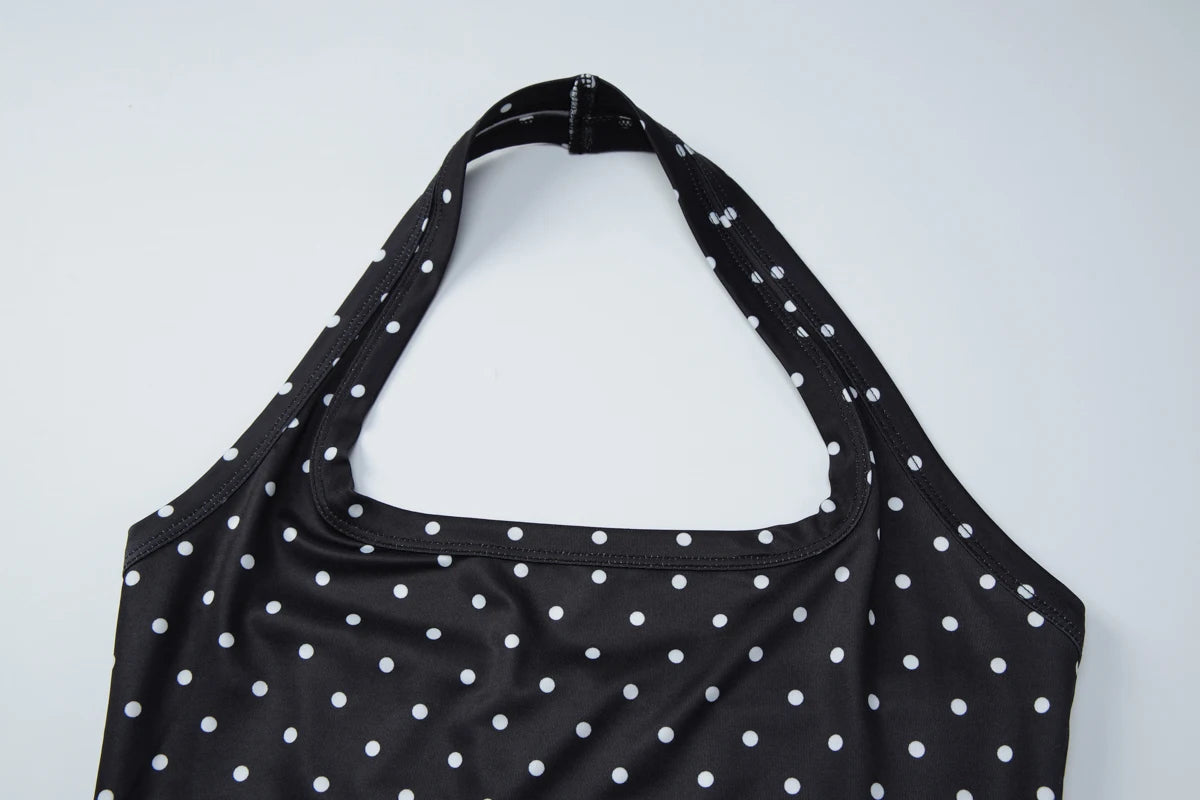 Top Halter com Bolinhas e Costas Abertas